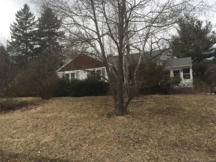 835 Field St, Naugatuck, CT 06770 - photo 1