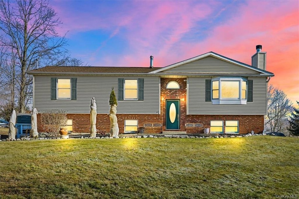 129 Burlingham Rd, Pine Bush, NY 12566 - photo 1