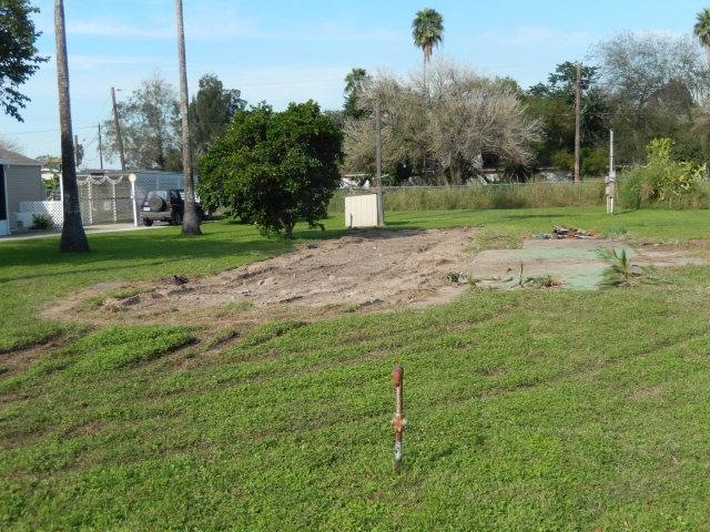 887 Kennard St, Donna, TX 78537 - photo 1