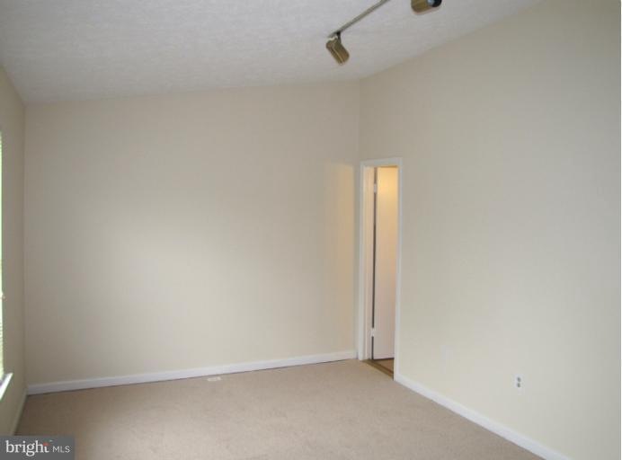 1203 Portabello Ct, Oxon Hill, MD 20745 - photo 1