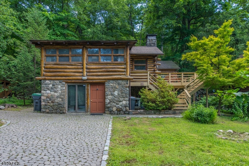 17 Woods, Greenwood Lake, NJ 10925 - photo 1