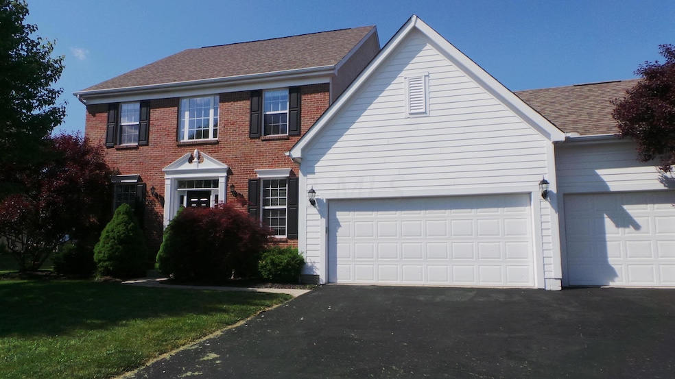 2467 Minnie Ct, Lewis Center, OH 43035 - photo 1