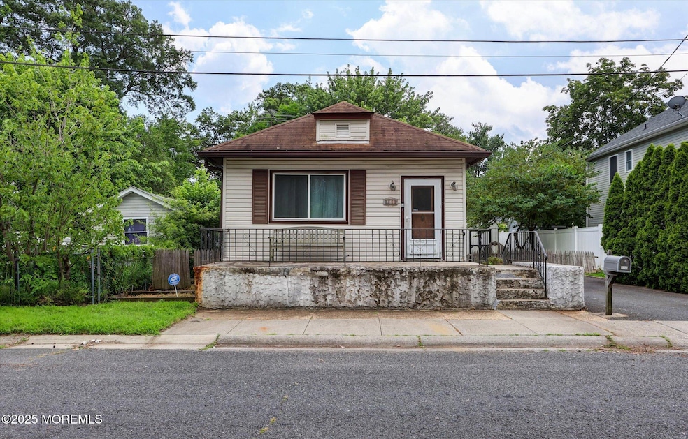 01-Front of Home