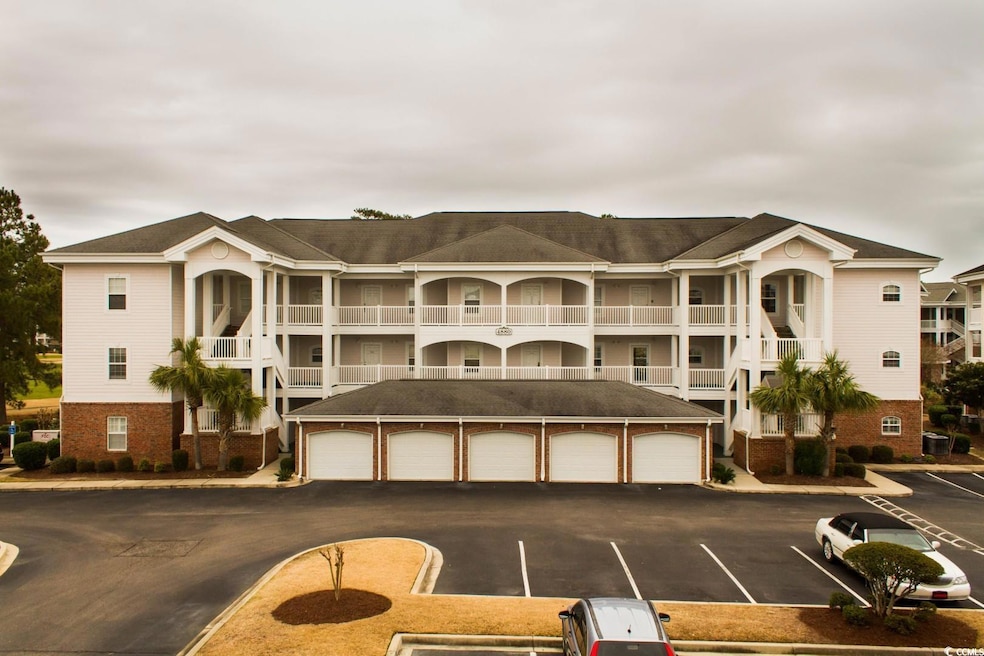 4880 Dahlia Ct unit 305, Myrtle Beach, SC 29577 - photo 1