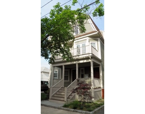 89 Kenmere Rd unit 2, Medford, MA 02155 - photo 1