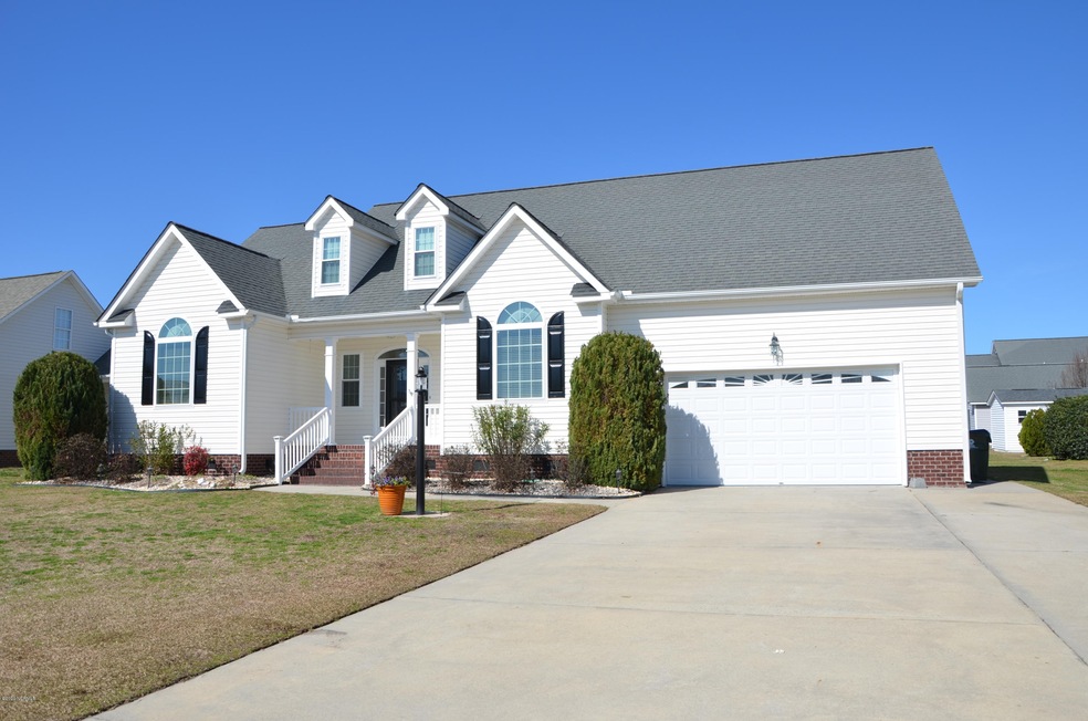 114 Grandifloria Ct, Winterville, NC 28590 - photo 1