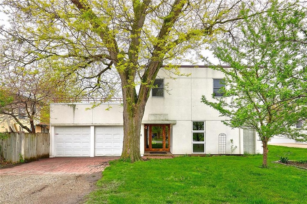 2618 47th St, Des Moines, IA 50310 - photo 1