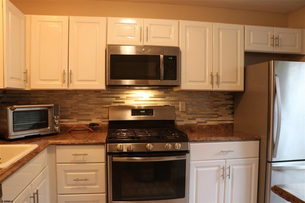 1533 Hamilton Ct unit 233, Mays Landing, NJ 08330 - photo 1