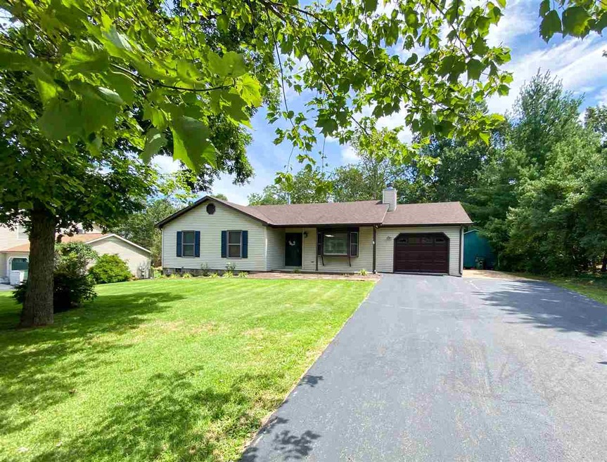 292 Falling Rock Dr, Stuarts Draft, VA 24477 - photo 1