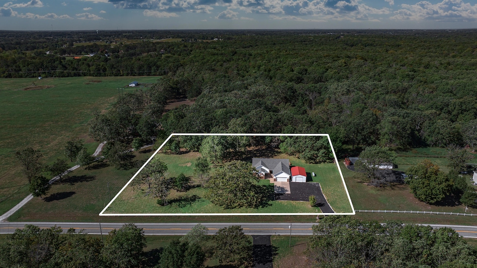 Under Contract $365,000 • Co-Listing Agent