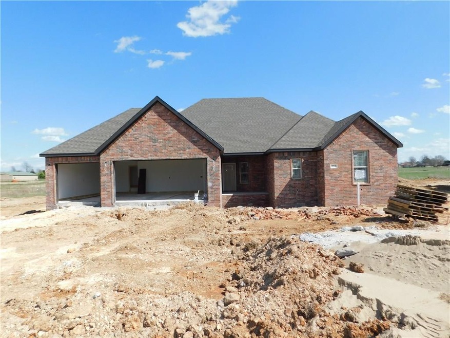 18540 Astor Dr, Fayetteville, AR 72704 - photo 1