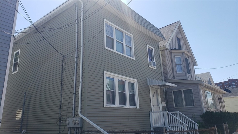 Sold $600,000 • Co-Listing Agent