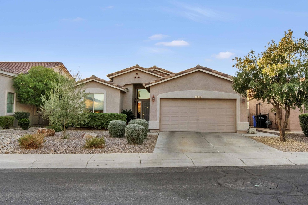 4503 E Sycamore Dr, Gilbert, AZ 85298 - photo 1