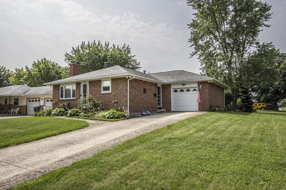 1138 Saint Jude Ave, Columbus, OH 43204 - photo 1