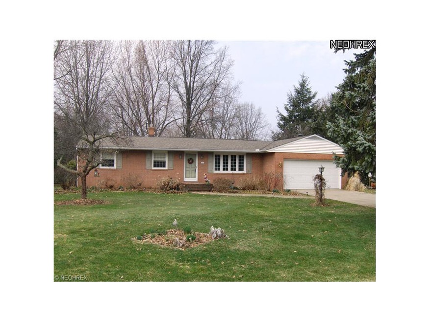 Welcome to 7415 Rolling Ridge Road NE!