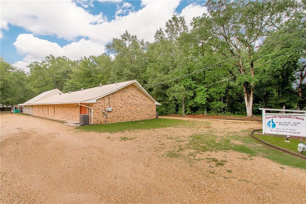 15741 Campbell Ln, Ponchatoula, LA 70454 - photo 1