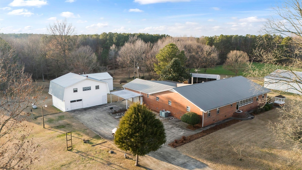 Sold $462,000