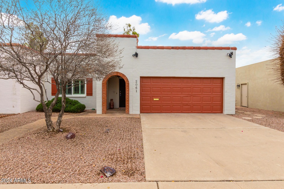 2061 E Cairo Dr, Tempe, AZ 85282 - photo 1