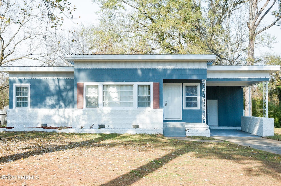906 W Church St, Newton, MS 39345 - photo 1
