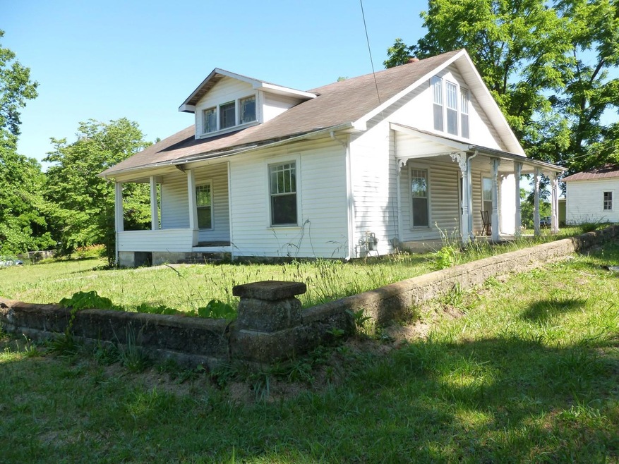 413 E Fort St, Manchester, TN 37355 - photo 1