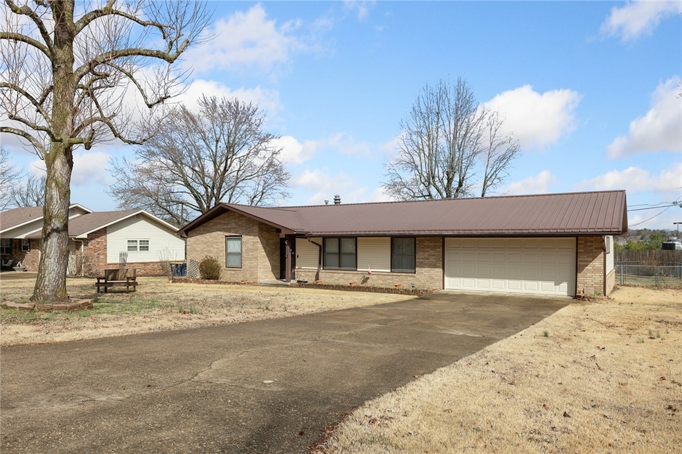 Sold $215,900