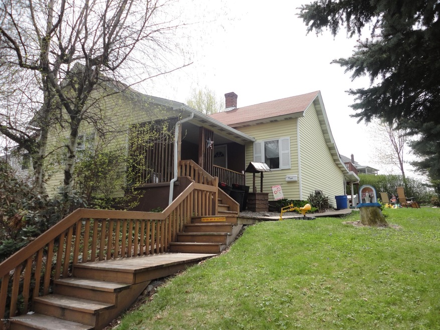 4 Olendike St unit L26, Throop, PA 18512 - photo 1