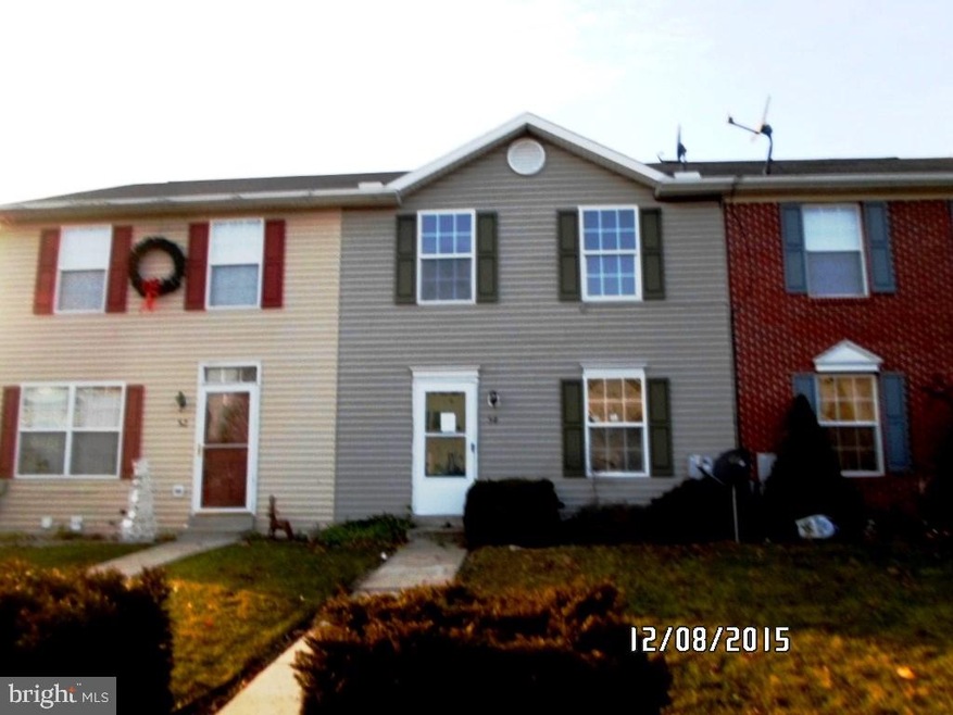 54 N Gala unit 395, Littlestown, PA 17340 - photo 1