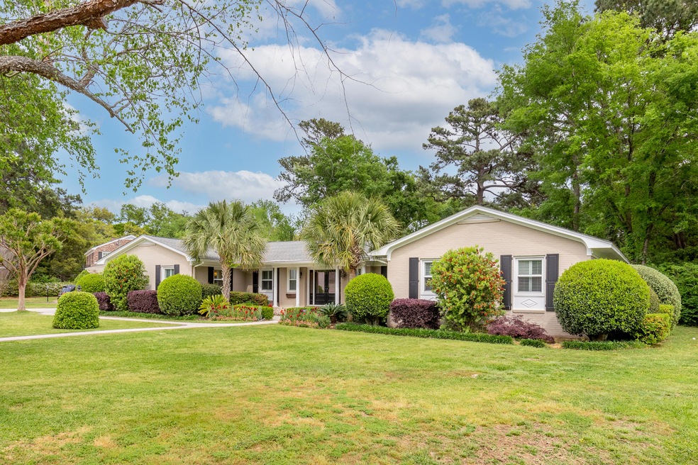 1402 Burningtree Road