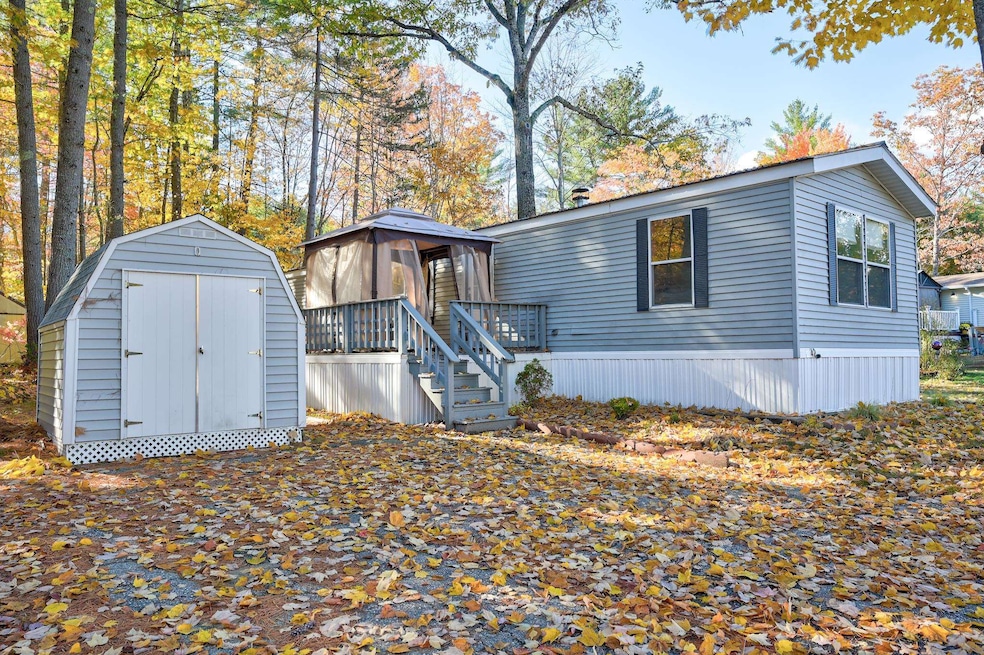 42 Buckingham Dr, Conway, NH 03860 - photo 1