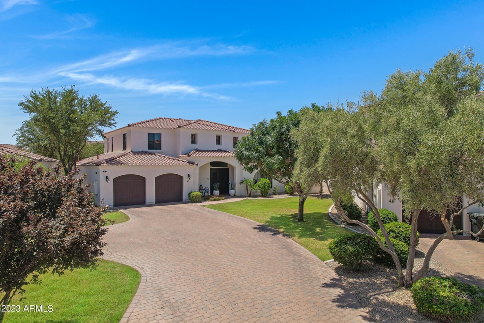 1777 W Ocotillo Rd unit 43-60