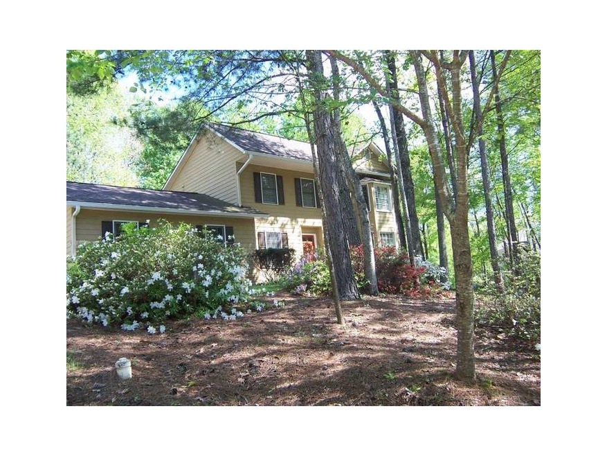 Exterior Front. Welcome to 470 Hembree Hollow