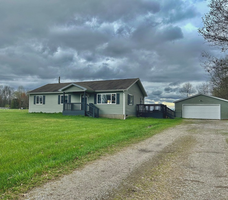 1378 E Goens Rd, Scottsburg, IN 47170 - photo 1