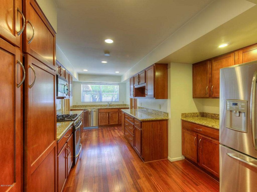 003_Kitchen with Wood Floors