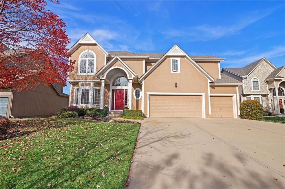 21508 W 100th St, Lenexa, KS 66220 - photo 1