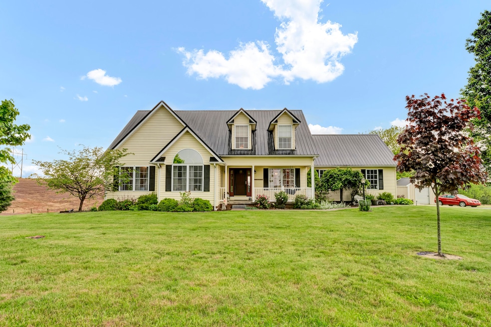 For Sale $516,000