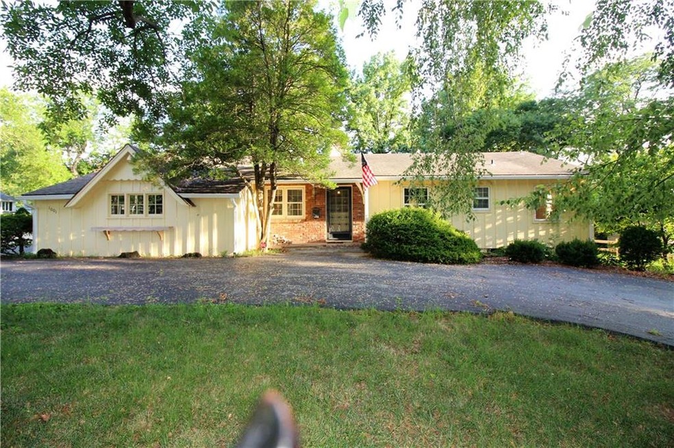 Welcoming curb appeal!