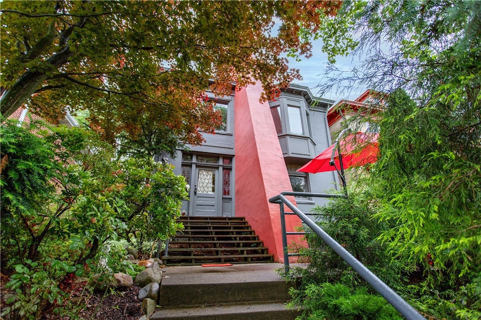 6542 Dalzell Place, Pittsburgh, PA 15217 - photo 1