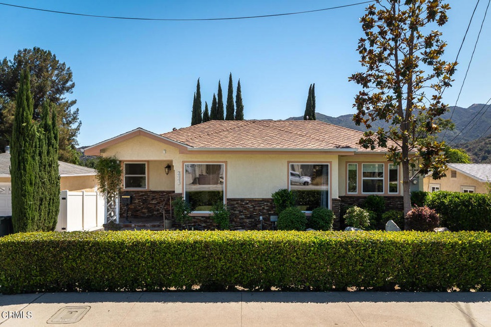 GYP_2640 Montrose Ave_001_MLS