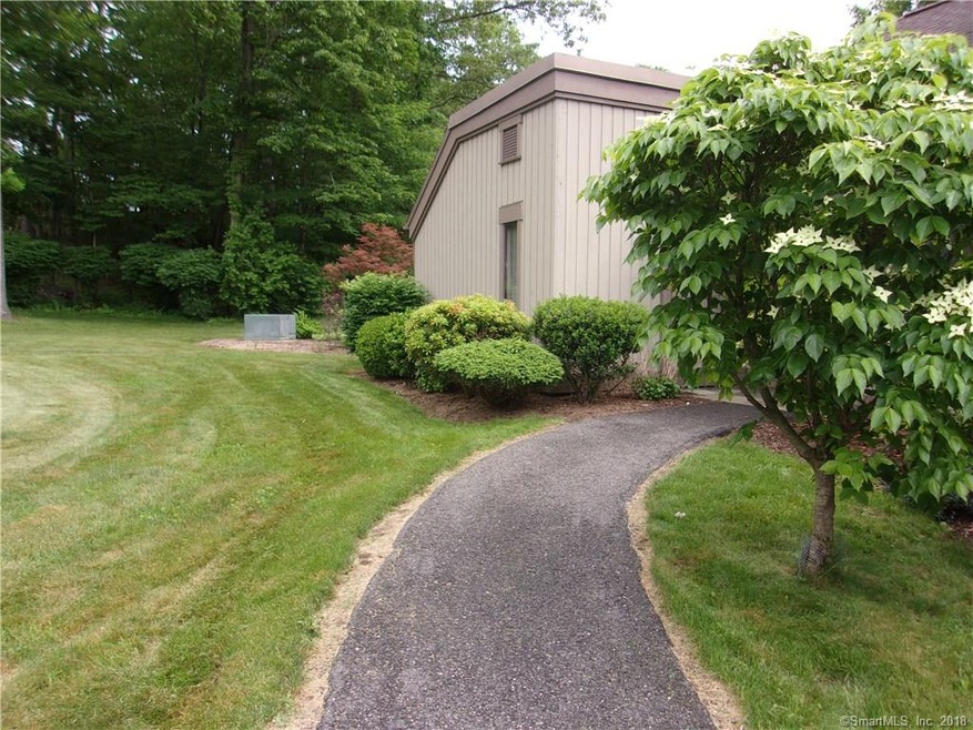 881A Heritage Village unit A, Southbury, CT 06488 - photo 1