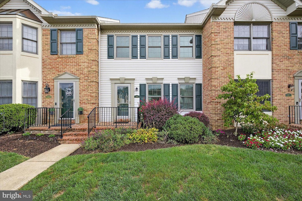 Pending $279,900 • Co-Listing Agent