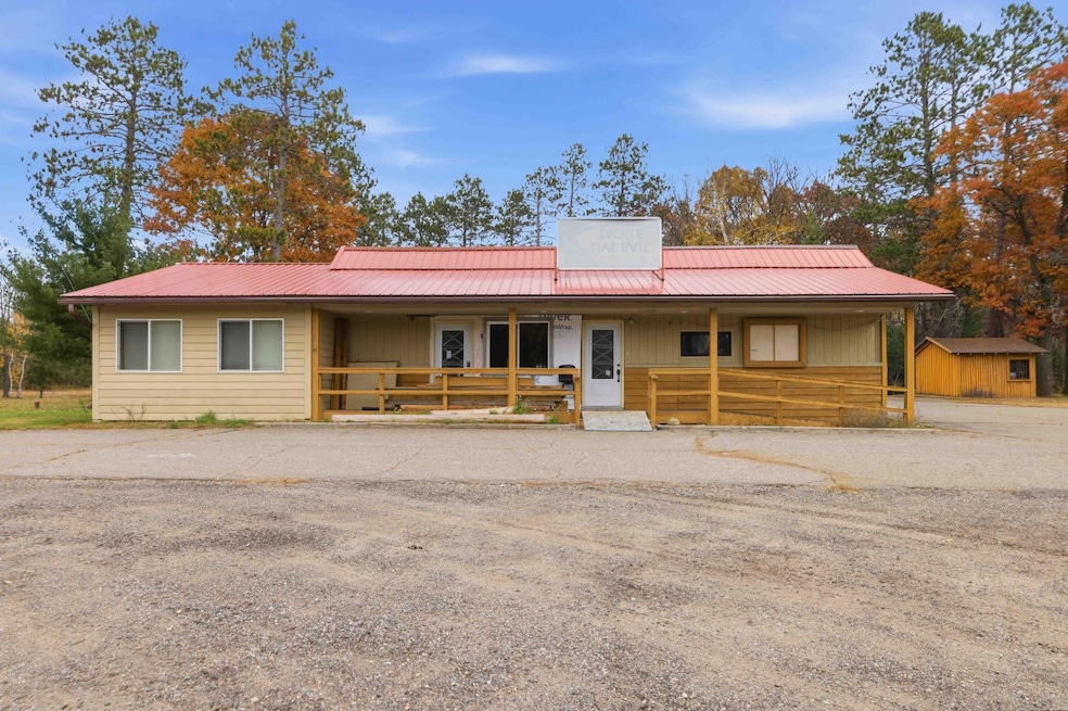 For Sale $409,900 • Co-Listing Agent