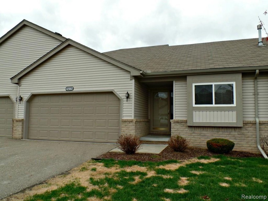 42002 Williams St unit 248, Grand Blanc, MI 48439 - photo 1