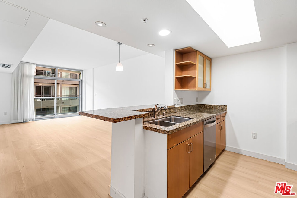 For Sale $659,000 • Co-Listing Agent