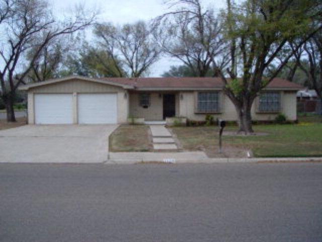 1124 W 4th St, Weslaco, TX 78596 - photo 1