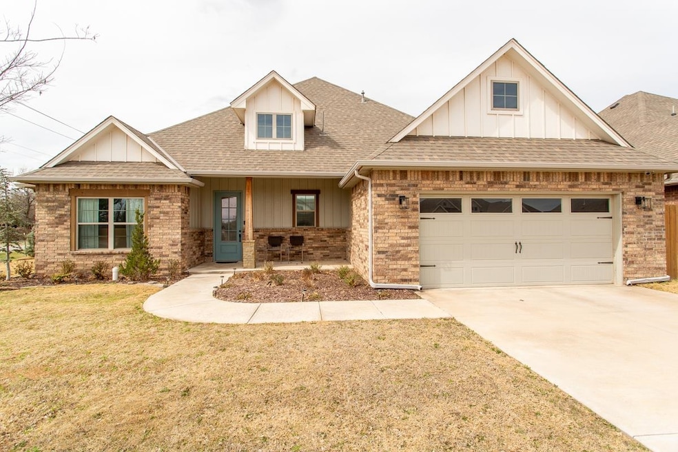 Pending $379,900
