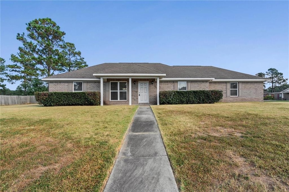 9472 Fox Ct W, Semmes, AL 36575 - photo 1