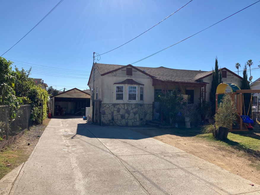 4120 W 102nd St, Inglewood, CA 90304 - photo 1