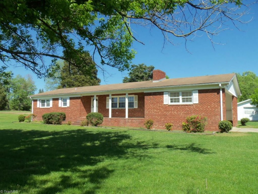 6412 Canter Rd, High Point, NC 27263 - photo 1