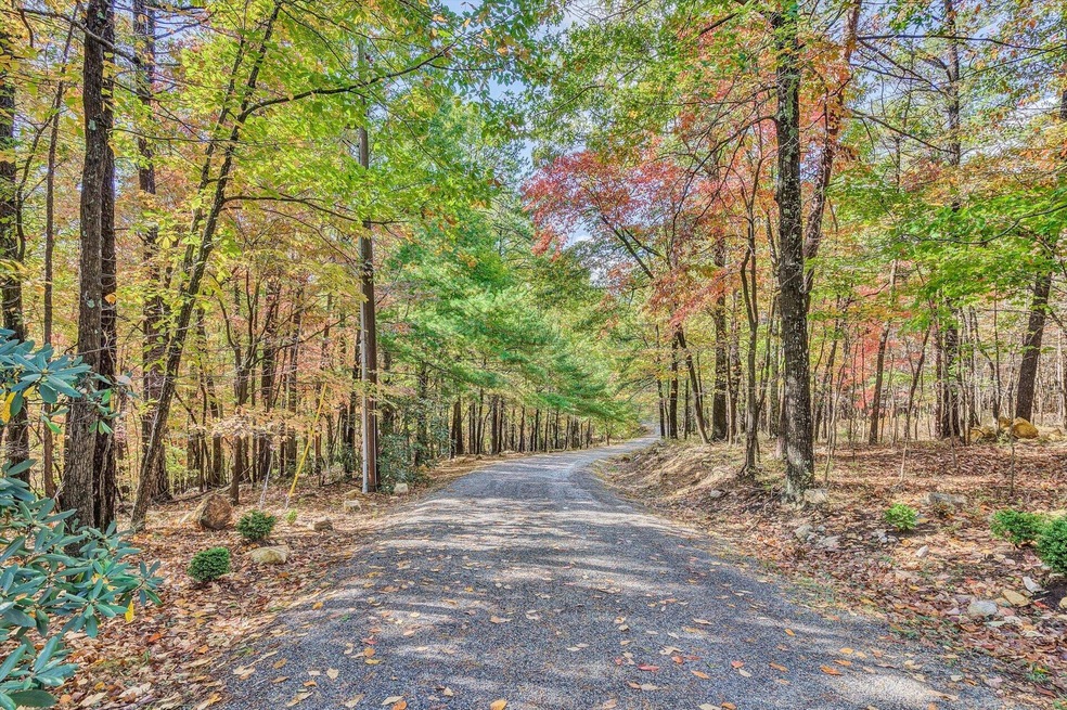 Sold $1,225,000 • Co-Listing Agent