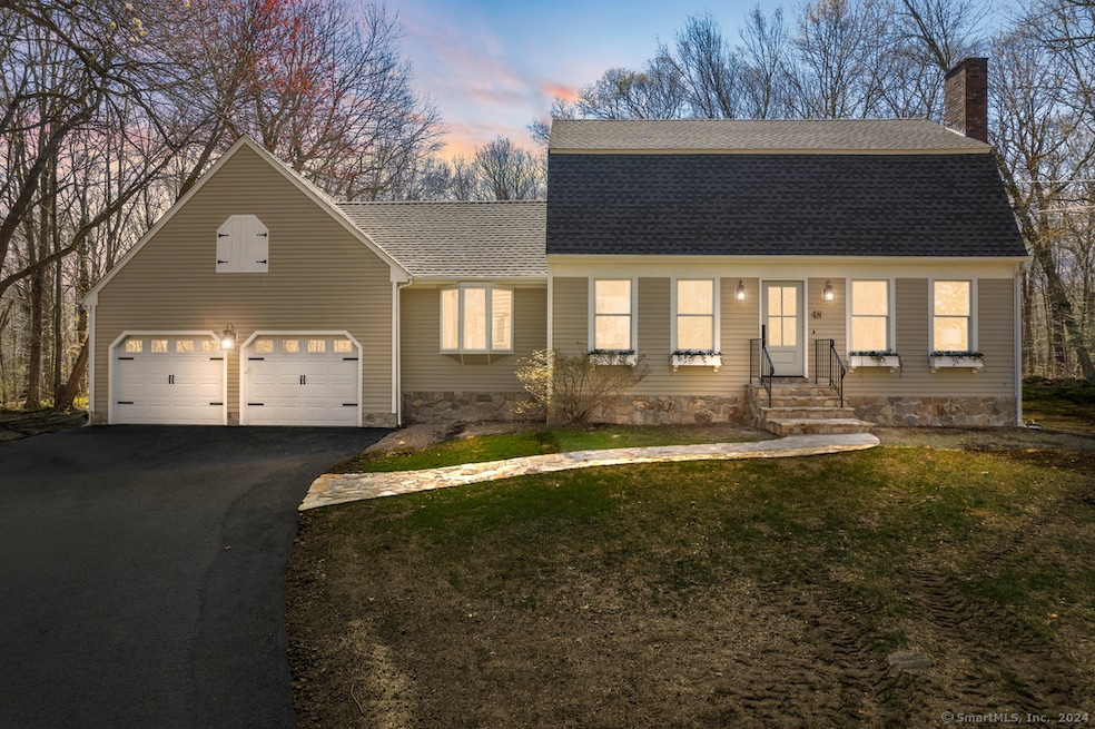 48 Forsyth Rd, Oakdale, CT 06370 - photo 1